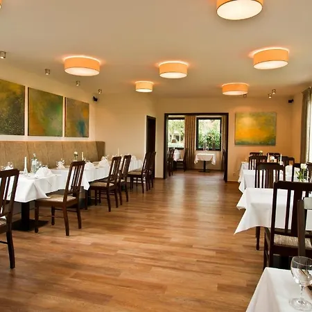 Hotell Wallon's Am Forellensee 2*