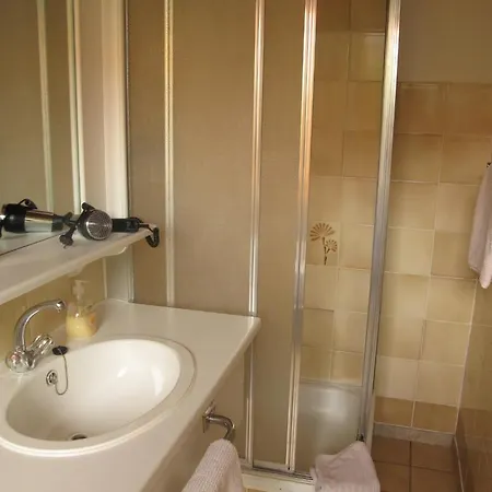 Wallon's Am Forellensee Hotell Papenburg
